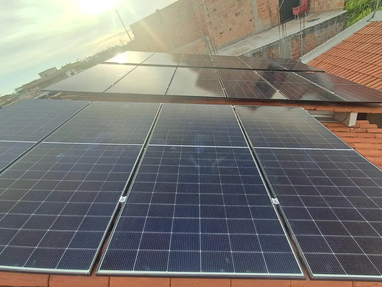 Sistema solar concluído